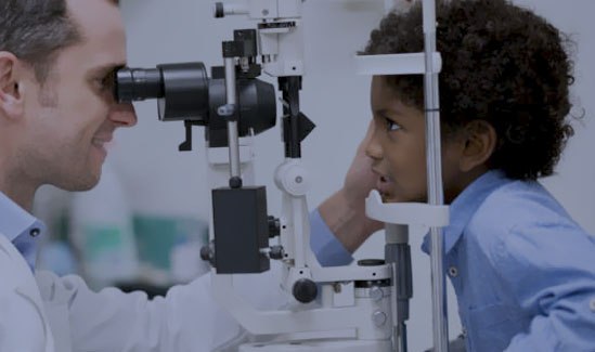 Cirurgia de Correção de Defeitos Palpebrais Cirurgia de Correção de Defeitos Palpebrais